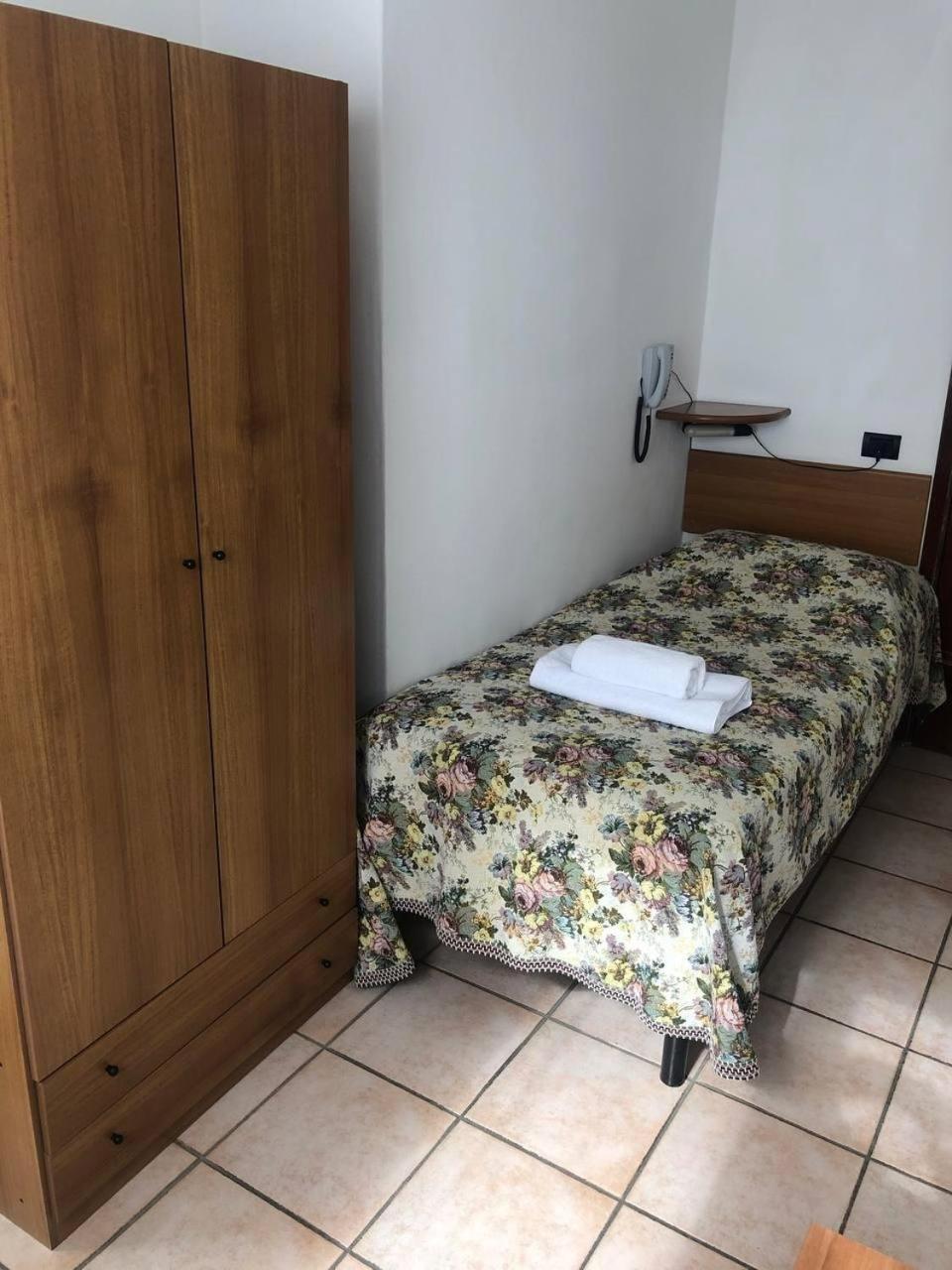Be Me Hotel Helvetia Tabiano Terme エクステリア 写真