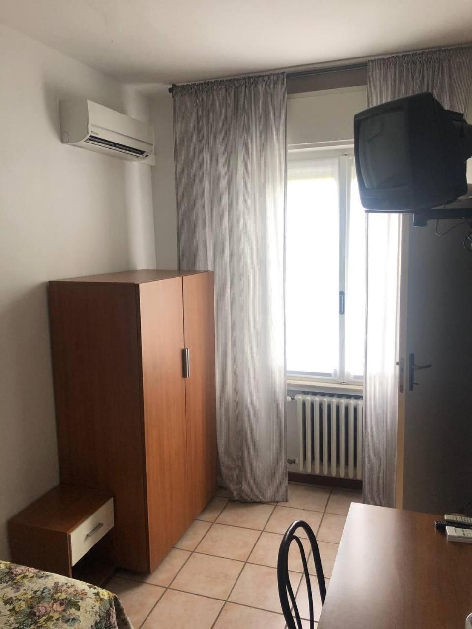 Be Me Hotel Helvetia Tabiano Terme エクステリア 写真