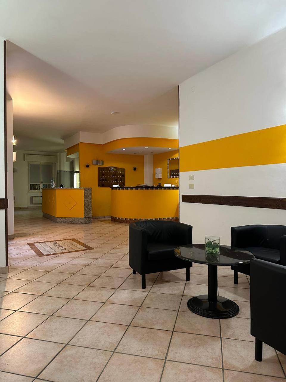 Be Me Hotel Helvetia Tabiano Terme エクステリア 写真